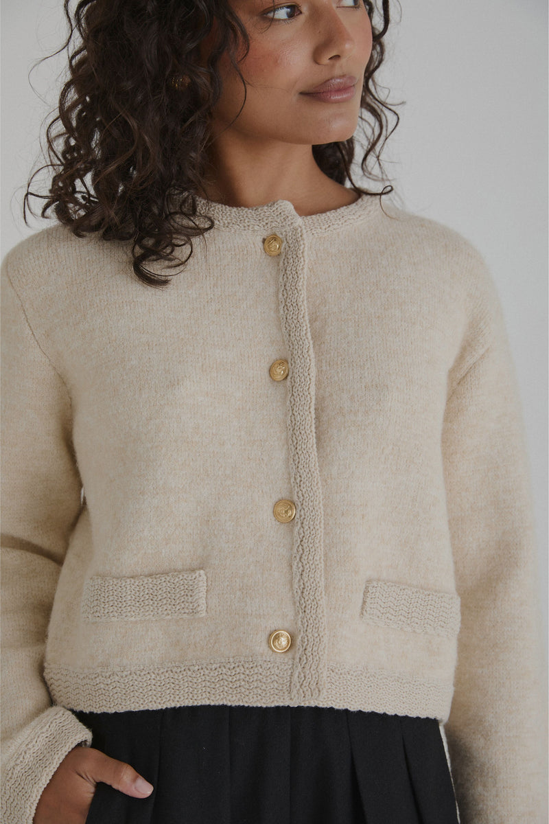 KNITWEAR WAT THE BRAND